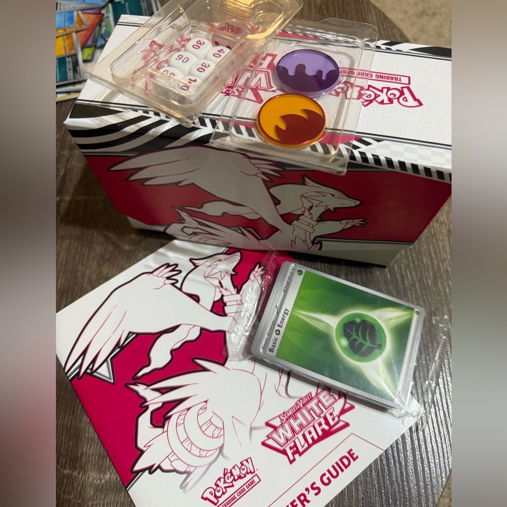 ***OPENED*** Pokémon White Flare Elite Trainer Box
